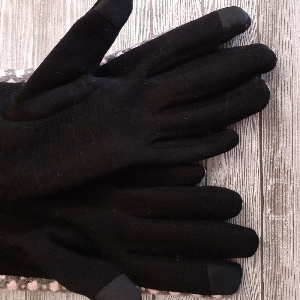 *NWT* Ethel & Myrtle Women's Gloves
